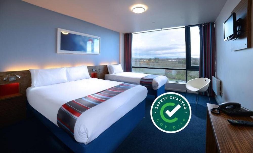 Travelodge Limerick Castletroy Extérieur photo