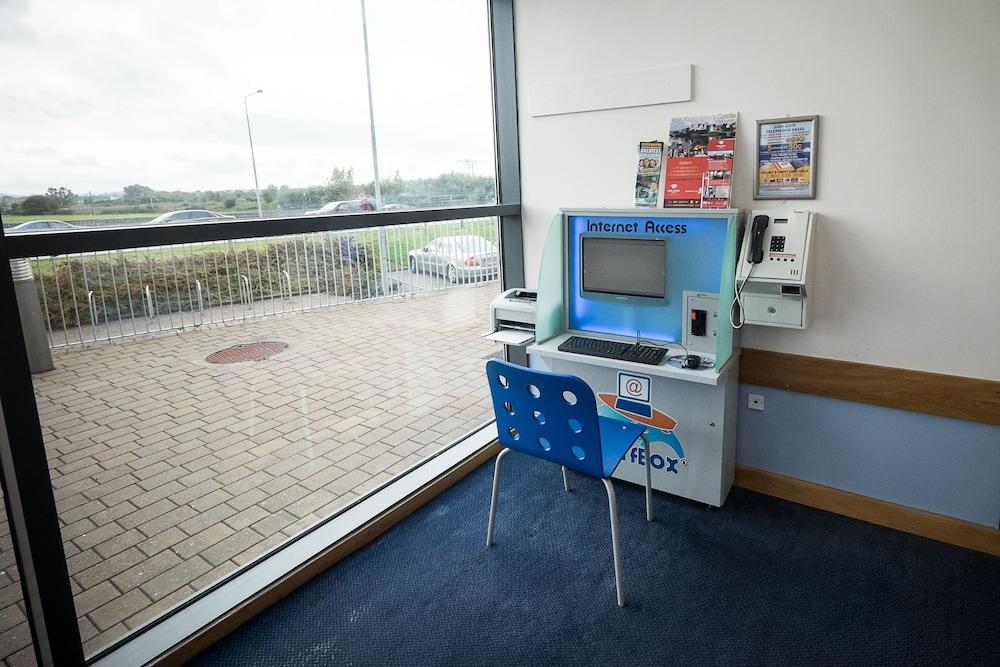 Travelodge Limerick Castletroy Extérieur photo