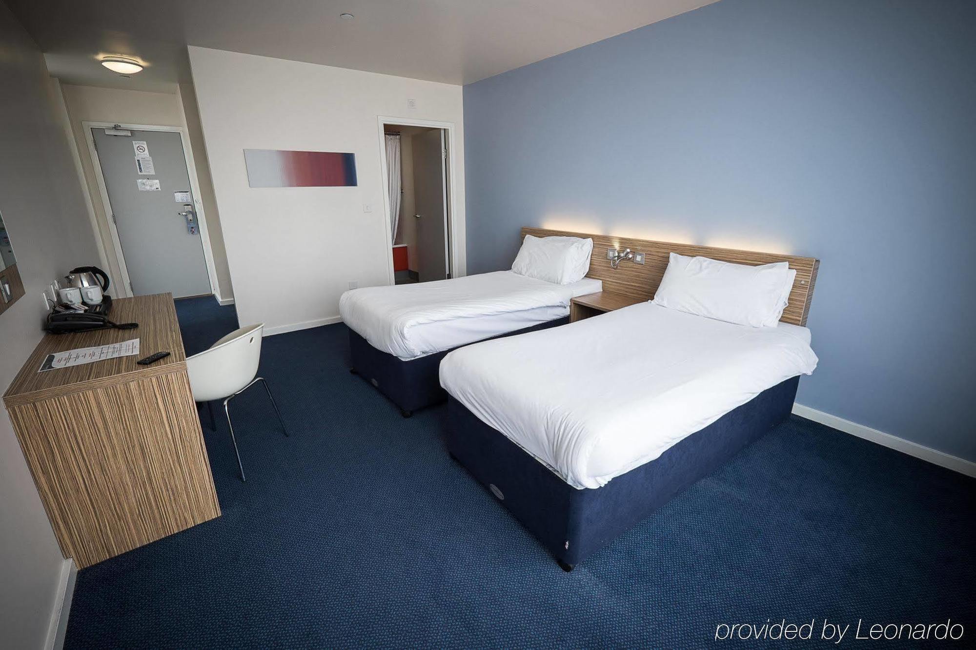 Travelodge Limerick Castletroy Extérieur photo