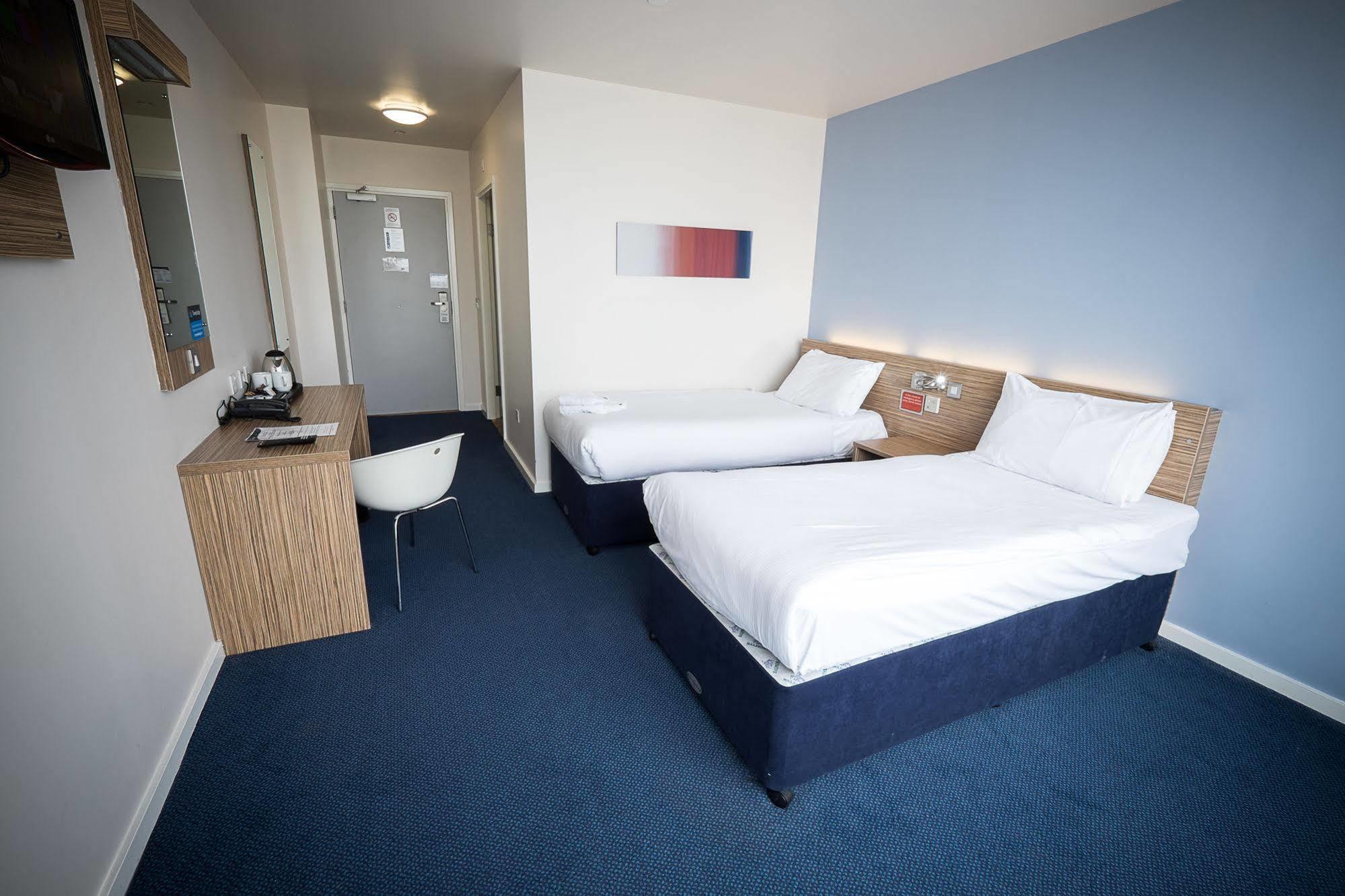 Travelodge Limerick Castletroy Extérieur photo